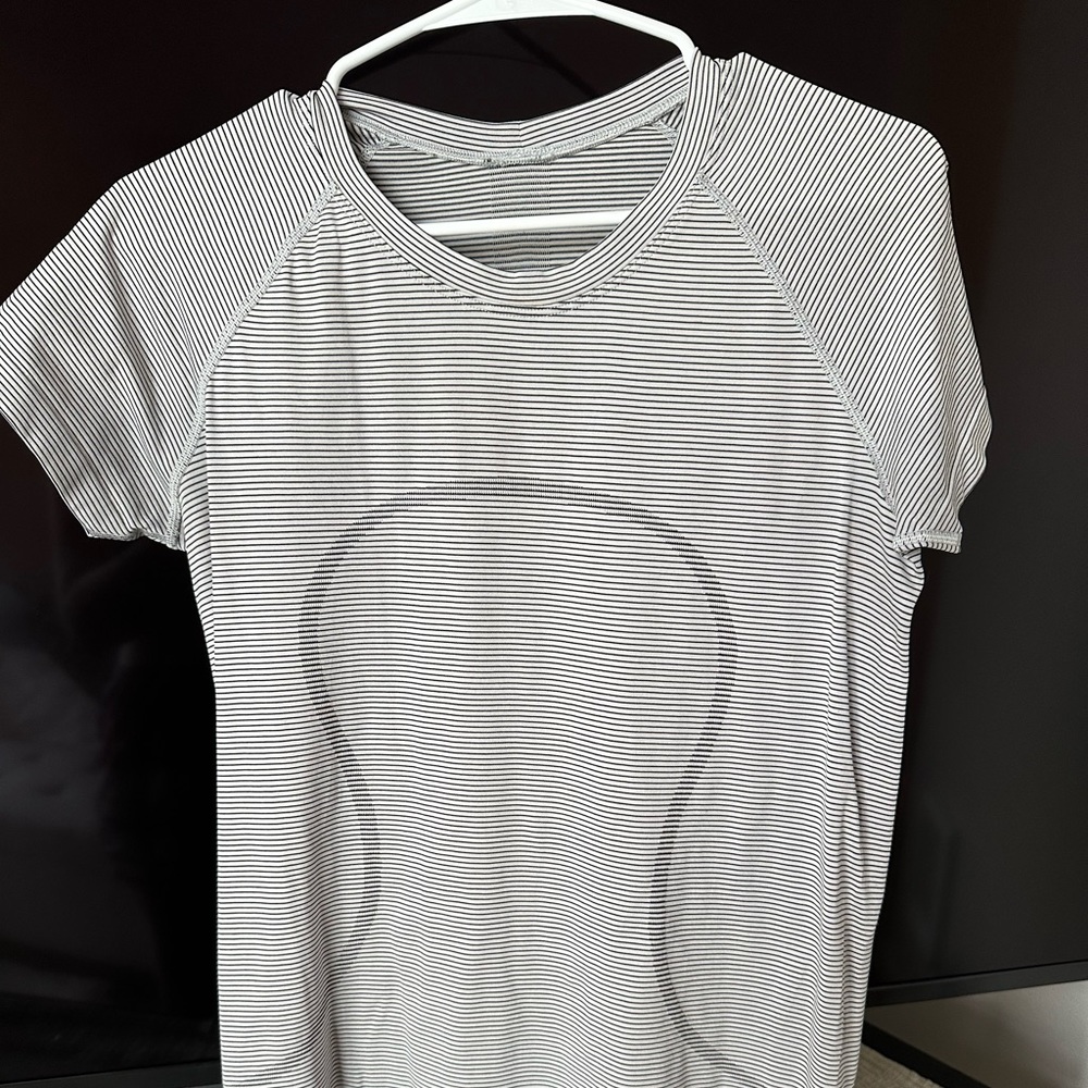 LULULEMON SHIRT